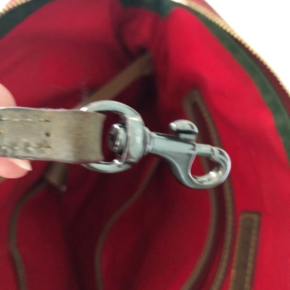 Gorgous Dooney leather purse! - Picture 5 of 6